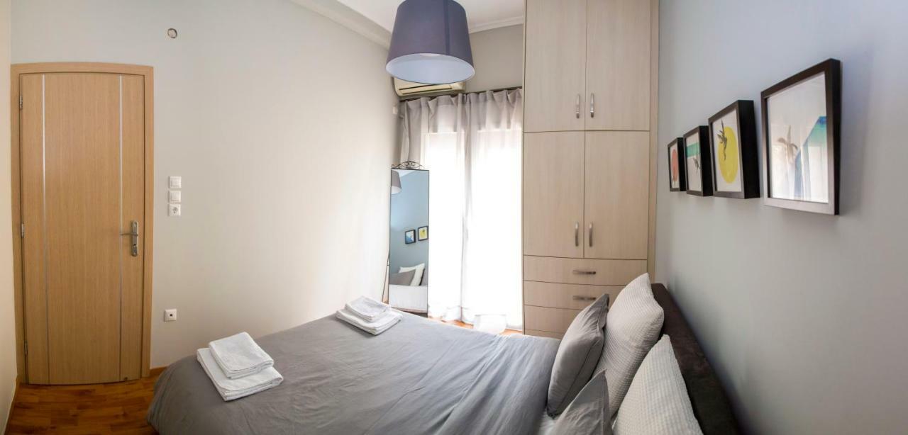 Gazi Discrit Next To Subway Appartement Athene Buitenkant foto